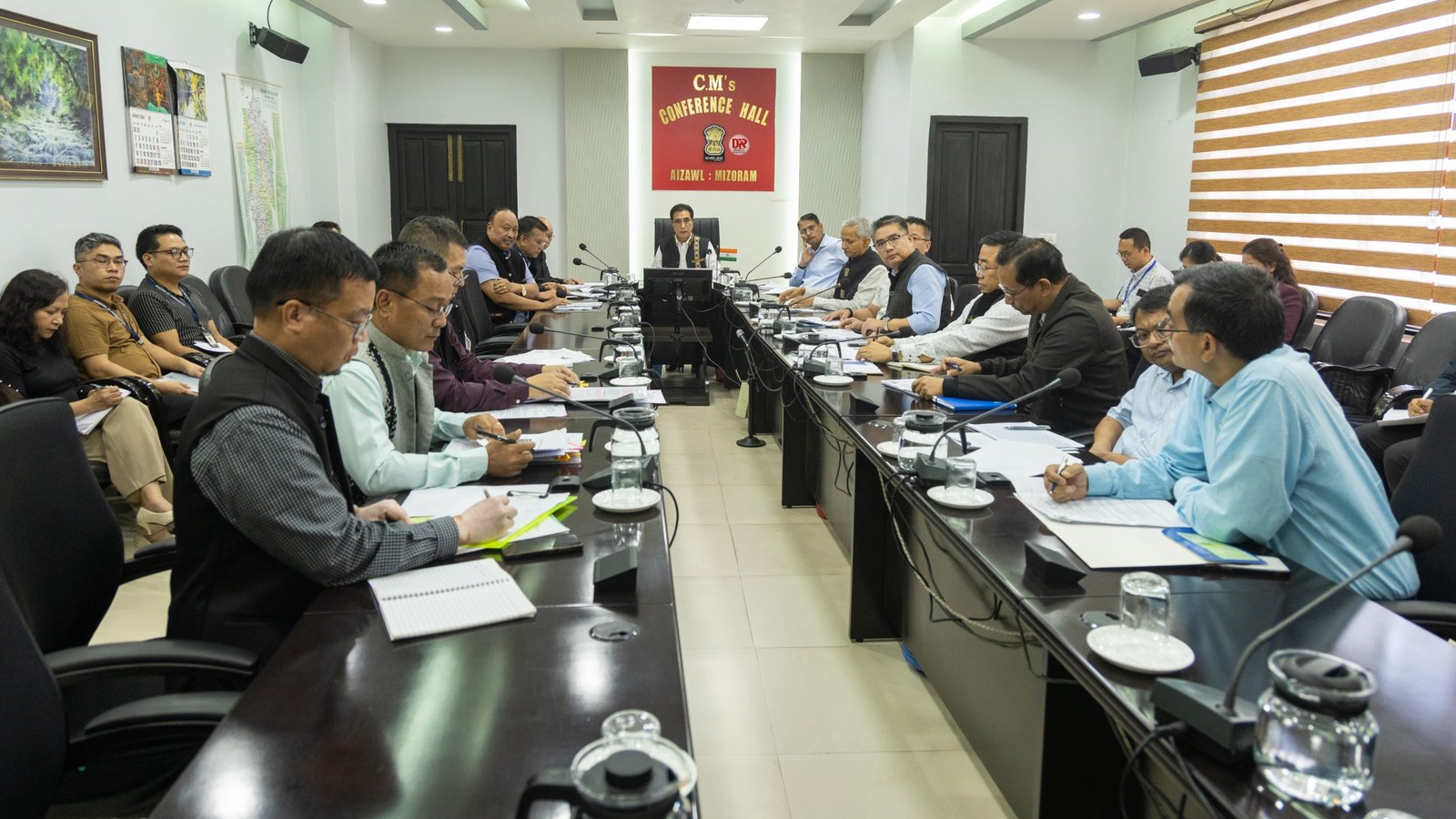 CHIEF MINISTER HOVIN Mi- PRAGATI MEETING NEIH A NI.